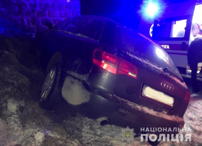 У Ковелі авто влетіло у бетонну частину мосту: у поліції повідомили деталі ДТП. ФОТО