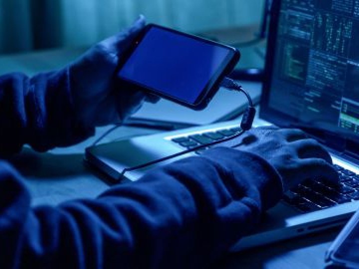 У Володимирському районі шахраї від імені голови РДА Лобача збирають гроші на ЗСУ