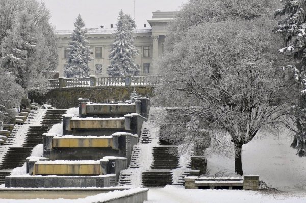 Засніжений Луцьк очима фотографа