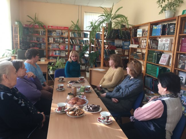 У Луцьку посиденьками відзначили Міжнародний день чаю