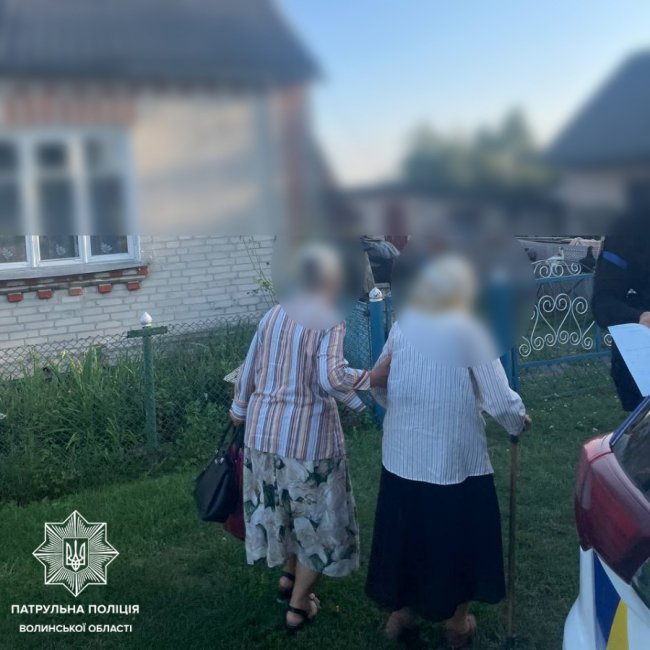 У Луцьку патрульні допомогли відшукати зниклу 86-річну бабусю