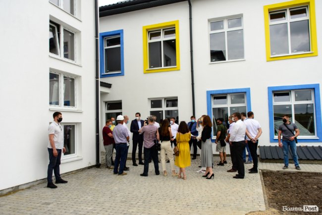 «Є велика мета зробити об’єкт показовим»: міністр оглянув новий дитячий садок у селі Крупа. ФОТО