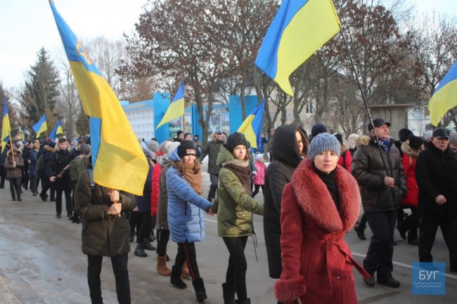 У Нововолинську мешканці утворили ланцюг єднання