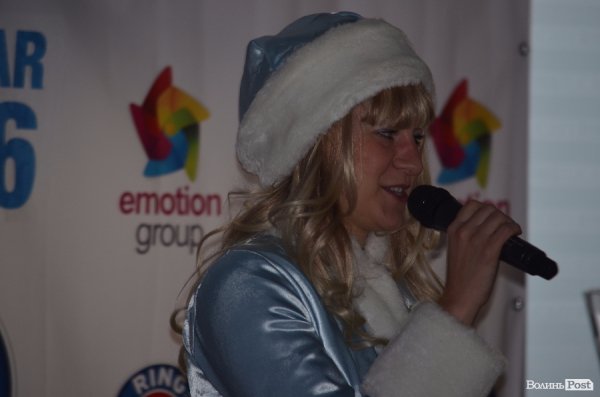 Луцький меценат Андрій Покровський влаштував різдвяне свято для соціально  незахищених діток