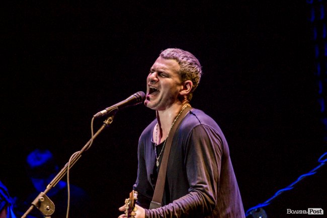 Арсен Мірзоян виступив у луцькому «Промені». ФОТОРЕПОРТАЖ