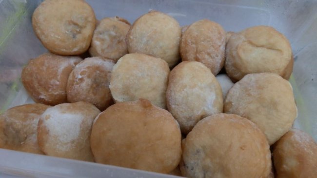 Авторка малюнка для марки «Українська мрія» з Волині продає пончики та збирає гроші на ЗСУ