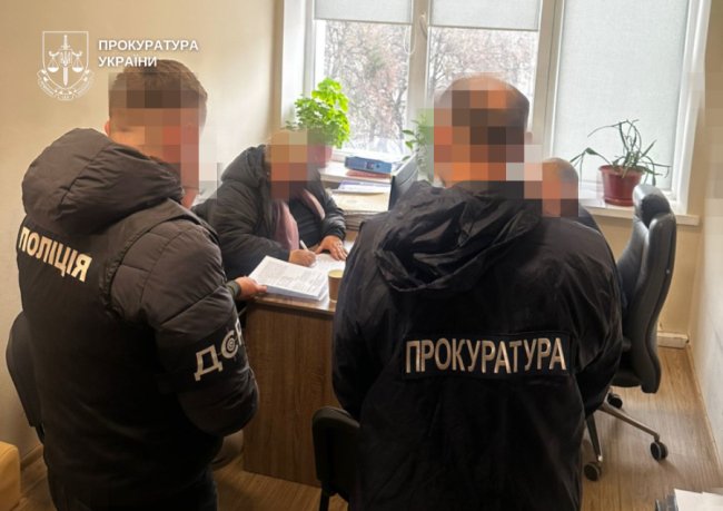 Директорка освітнього закладу на Волині «погоріла» на оборудці у 200 тисяч