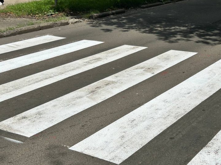У Луцьку водій авто на пішохідному переході збив двох хлопців