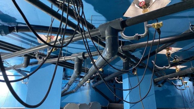 Луцький світломузичний фонтан зсередини. ВІДЕО