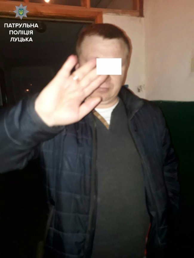 Лучанка розповіла патрульним, що її зґвалтували 5 чоловіків