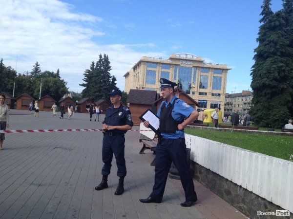 У центрі Луцька - вибух. ФОТО. ВІДЕО