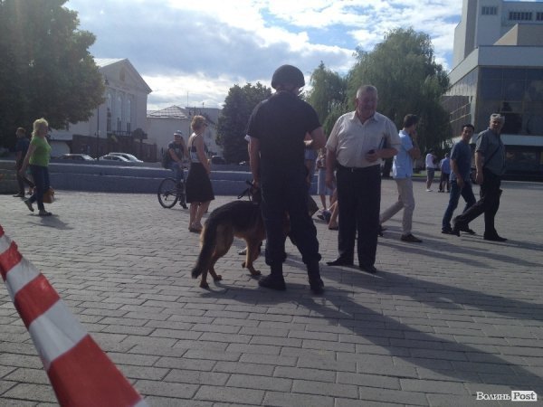 У центрі Луцька - вибух. ФОТО. ВІДЕО