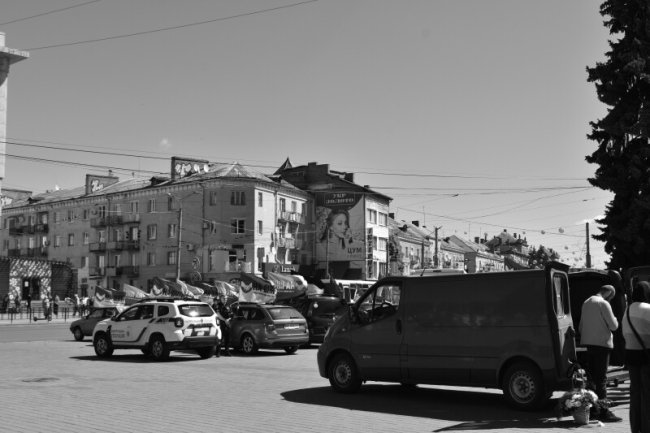 Луцька громада попрощалася з Героєм Володимиром Мельничуком