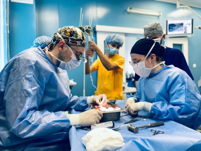 Волинянин став донором для 15-річного сина, аби врятувати йому життя. ФОТО