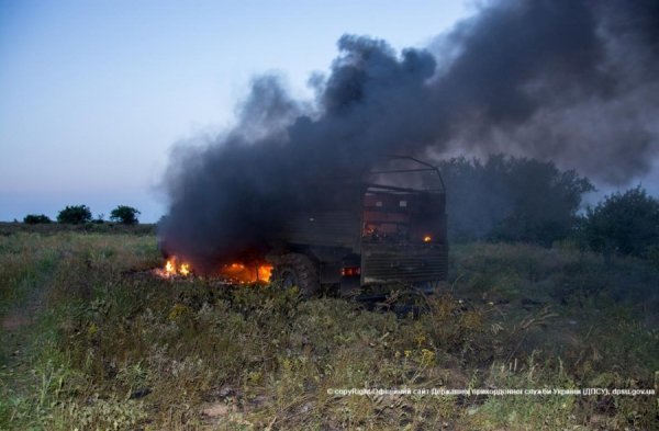 Пункт пропуску «Маринівка» після бою з терористами. ФОТО. ВІДЕО