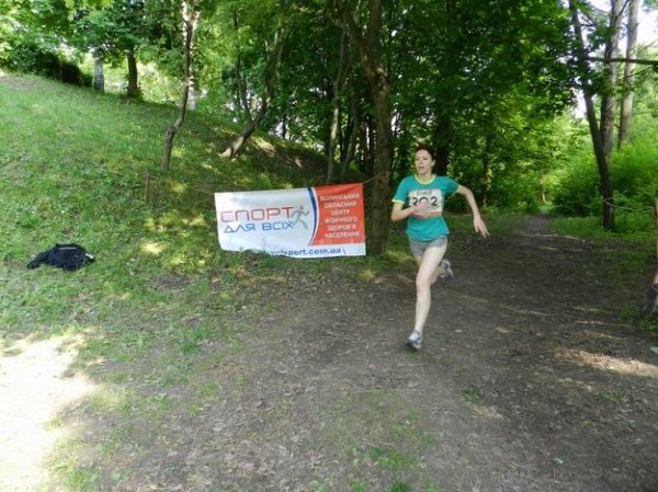 Крос спортсменів «Гнідавськими пагорбами». ФОТО