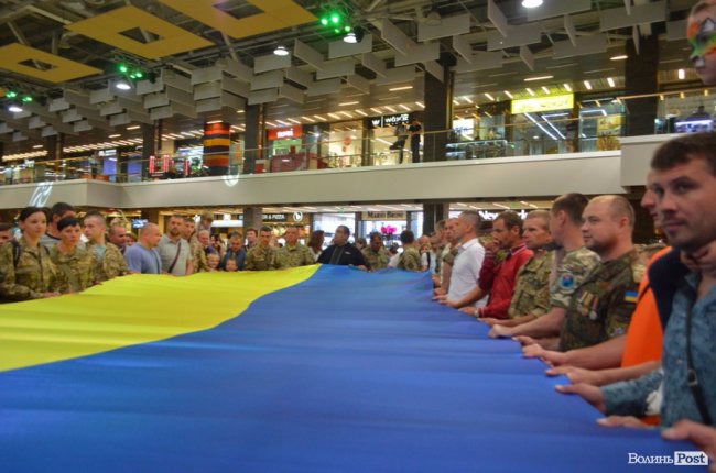 Діти наших Героїв: у «ПортСity» розважали дітей волинських атовців