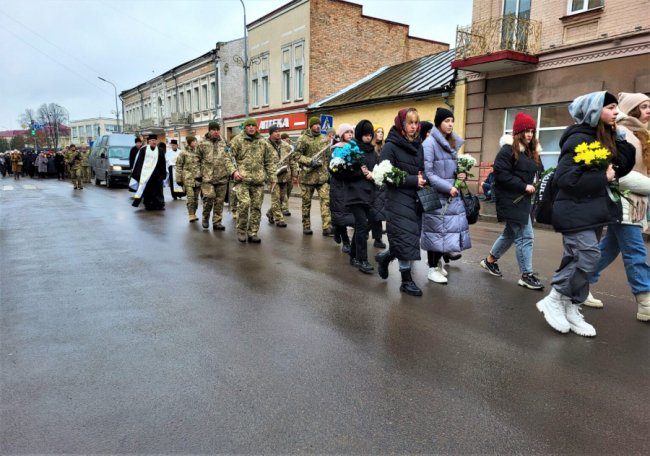 На Волині попрощалися із бойовим медиком Валентином Пігілієвим