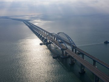 «Кримський міст – наша ціль, яка має бути нейтралізованою», – Зеленський