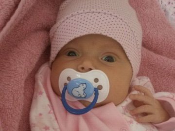 Втратила братика і бореться за своє життя: просять врятувати немовля з Волині