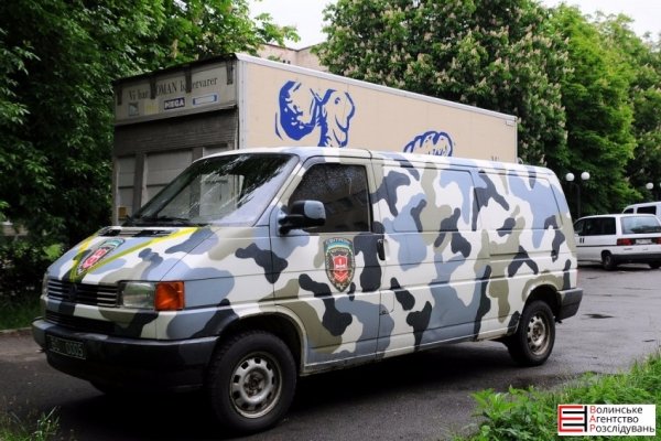 Учасники бойових дій пікетують військову прокуратуру в Луцьку. ФОТО