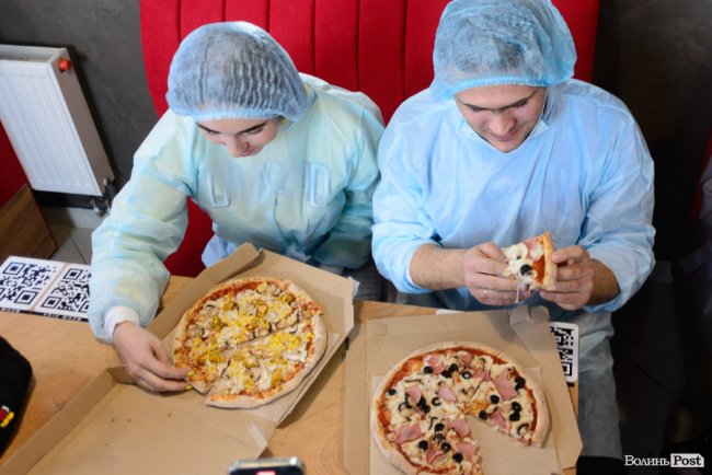 «Готуємо як для себе»: у Луцьку відкрили заклад відомої мережі «Pronto Pizza and Sushi Pro». ФОТО*