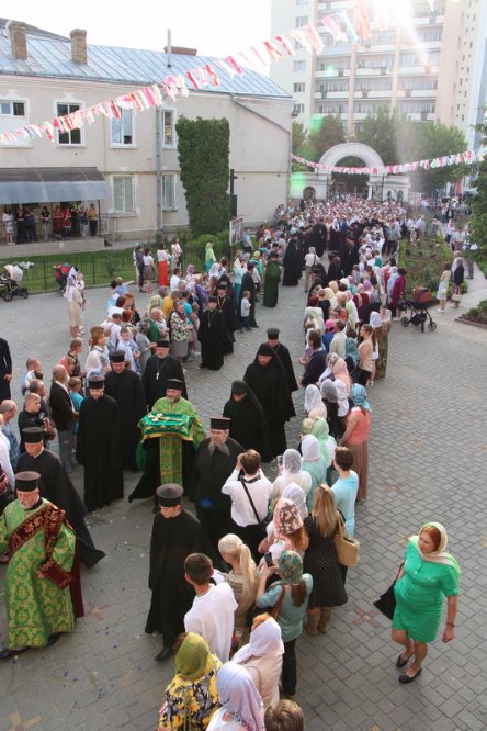 Як Луцьк зустрічав патріарха Філарета. ФОТО. ВІДЕО