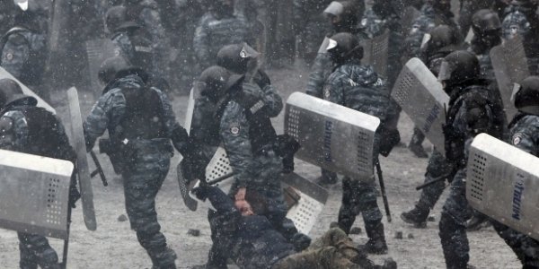  Як силовики «зачищали» людей на Грушевського. ФОТО