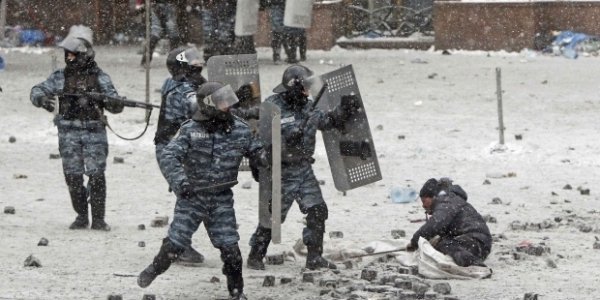  Як силовики «зачищали» людей на Грушевського. ФОТО