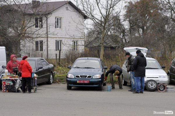 Луцький авторинок. БУДНІ МІСТА