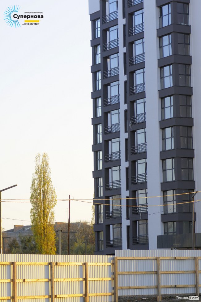 Звіт з будівництва ЖК «Супернова»: у четвертому будинку встановлюють вікна*