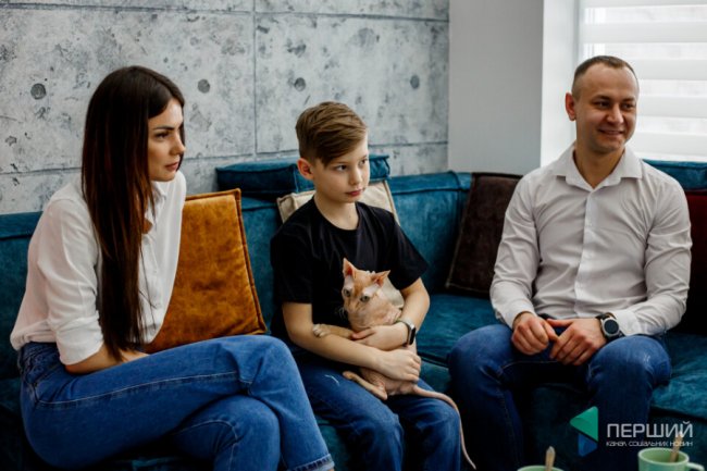 «Якби мали квартиру, одружилися б раніше»: в гостях у Вікторії Доманської та Сергія Стрихарчука. ФОТО*