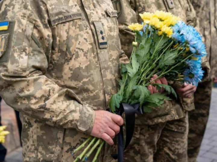 Скорботний день: завтра у Луцьку прощатимуться з воїном Олександром Вибачем