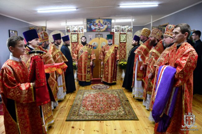 У Луцьку УПЦ (МП) освятила тимчасовий храм. ФОТО