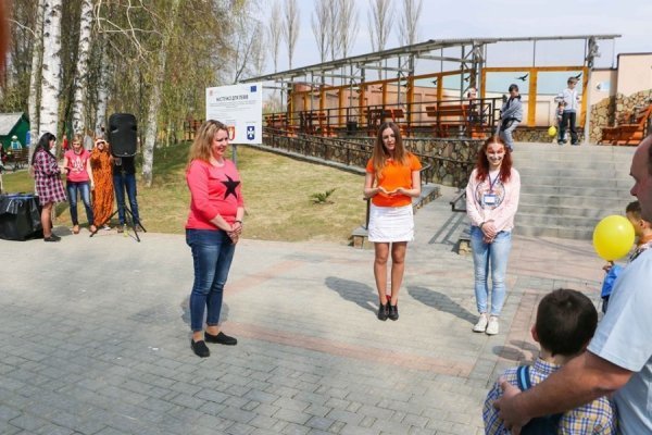 У Луцькому зоопарку святкували день народження тигренят. ФОТО