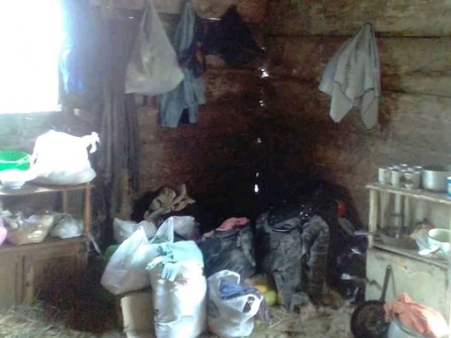 Втікали від вогню через вікно: багатодітна сім’я з Волині лишилася без даху над головою