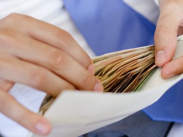 У місті на Волині тривають рейди з виявлення нелегальних працівників