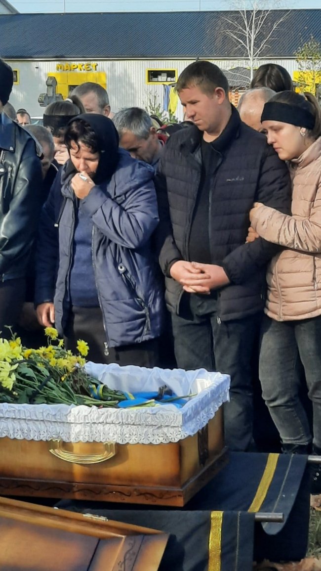 На Волині віддали останню шану Герою Богдану Свиридюку На Волині віддали останню шану Герою Богдану Свиридюку