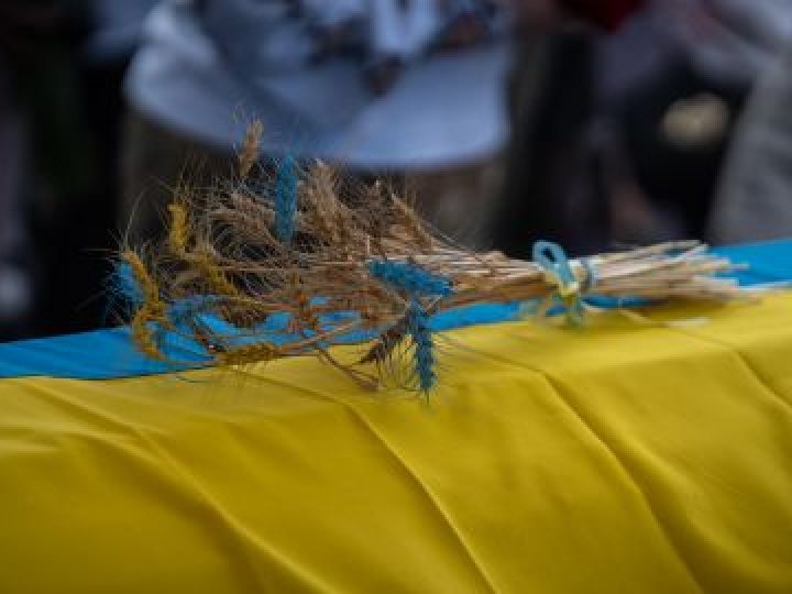 В Україні перепоховають лідера ОУН (м) Мельника і готують рішення щодо Коновальця