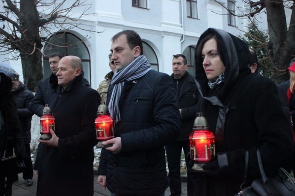 У Луцьку вшанували пам’ять жертв голодомору