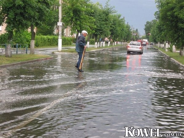 Потужна злива затопила вулиці Ковеля. ФОТО