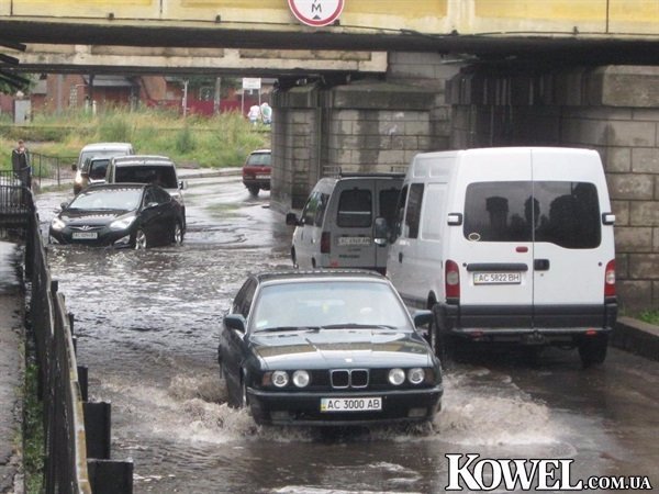 Потужна злива затопила вулиці Ковеля. ФОТО
