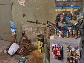 Розмальовані уламки ракет, прапори, гільзи: воботи волинян представили на виставці в Литві