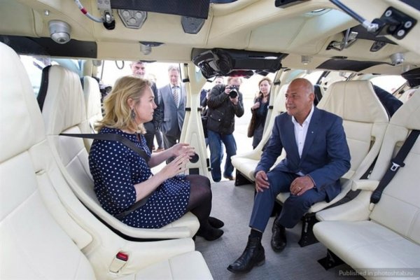 Створили автобус, який розганяється до 250км/год. ФОТО. ВІДЕО