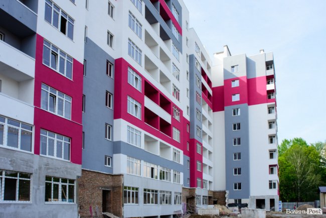 Як у Луцьку будують оселі мрії у яскравому ЖК «Caramel Residence». ФОТО*