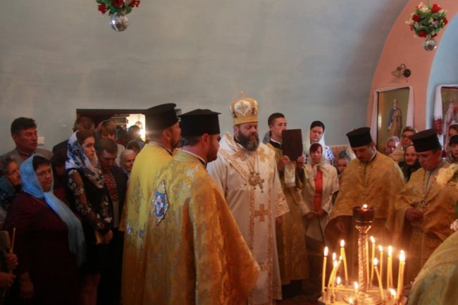 У селищі на Волині владика Михаїл очолив престольний празник. ФОТО