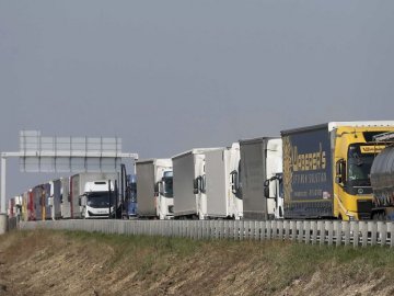 Польські перевізники не блокуватимуть пункт пропуску «Устилуг - Зосін»