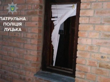 Схопили за ногу і не відпускали: лучани затримали злодія