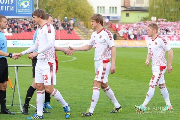 «Волинь» - «Металіст»: фотомиті