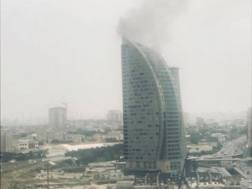 У Баку горів один із найвищих хмарочосів